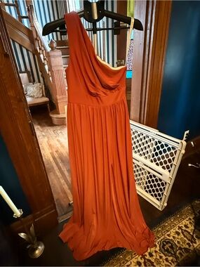 NWT Azazie One shoulder Bridesmaid dress
